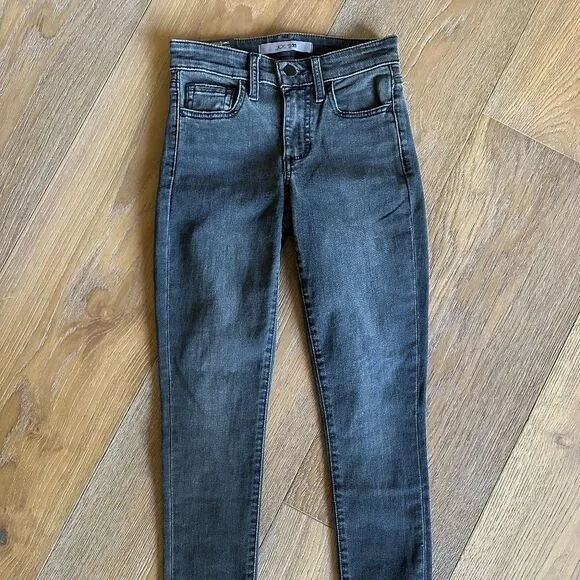 JOE'S JEANS Bluebell Skinny Ankle Jean in Black