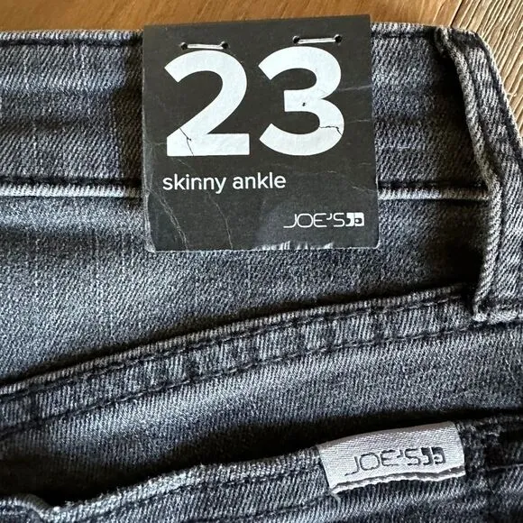 JOE'S JEANS Bluebell Skinny Ankle Jean in Black
